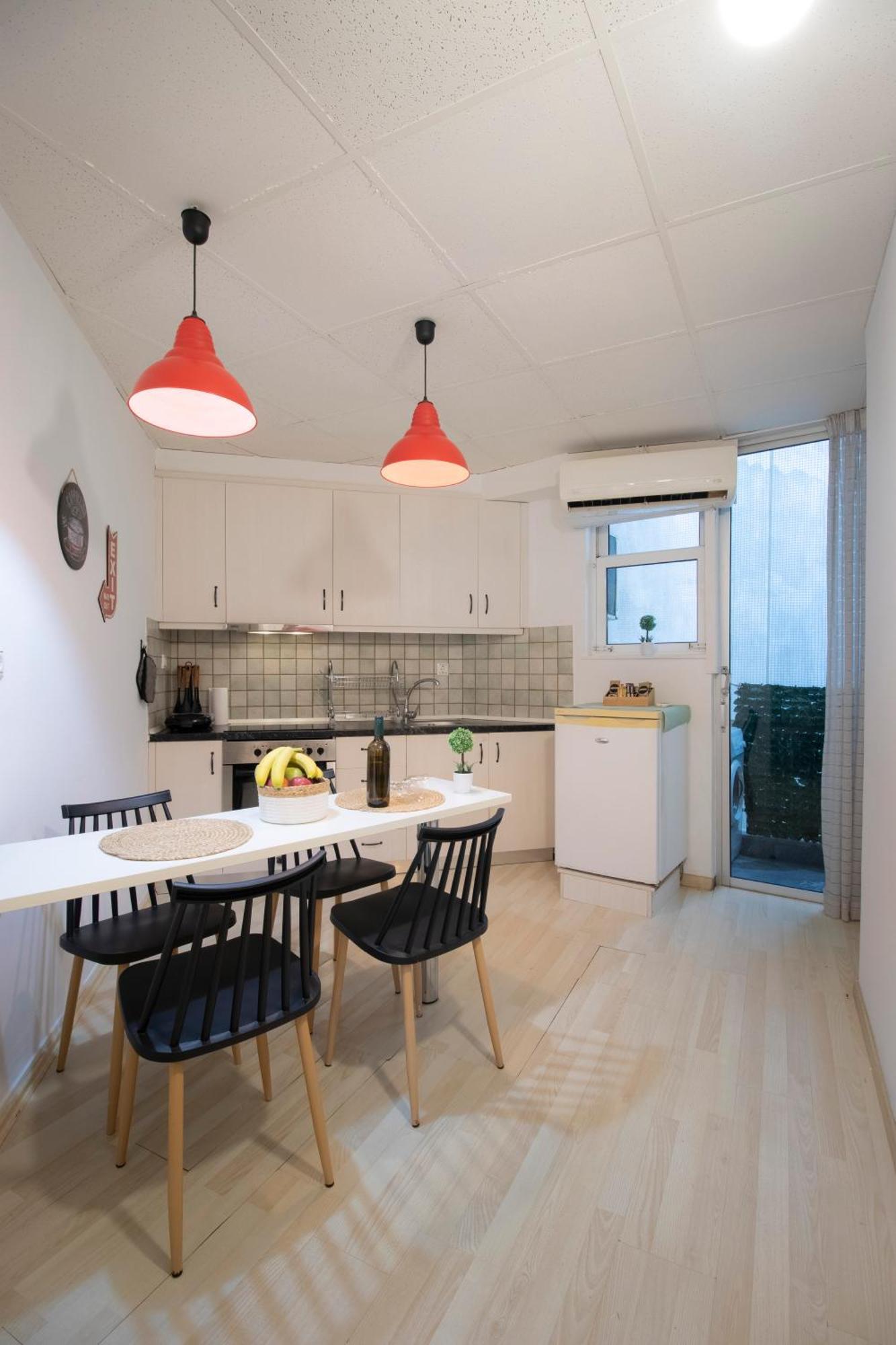 Modern City Apt In The Heart Of Heraklion ภายนอก รูปภาพ
