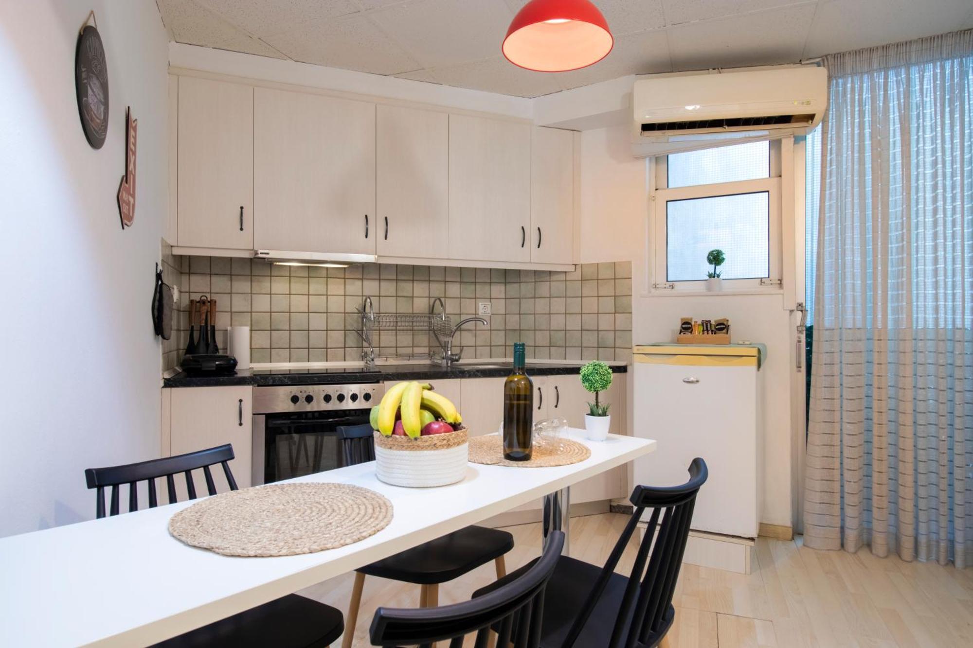 Modern City Apt In The Heart Of Heraklion ภายนอก รูปภาพ
