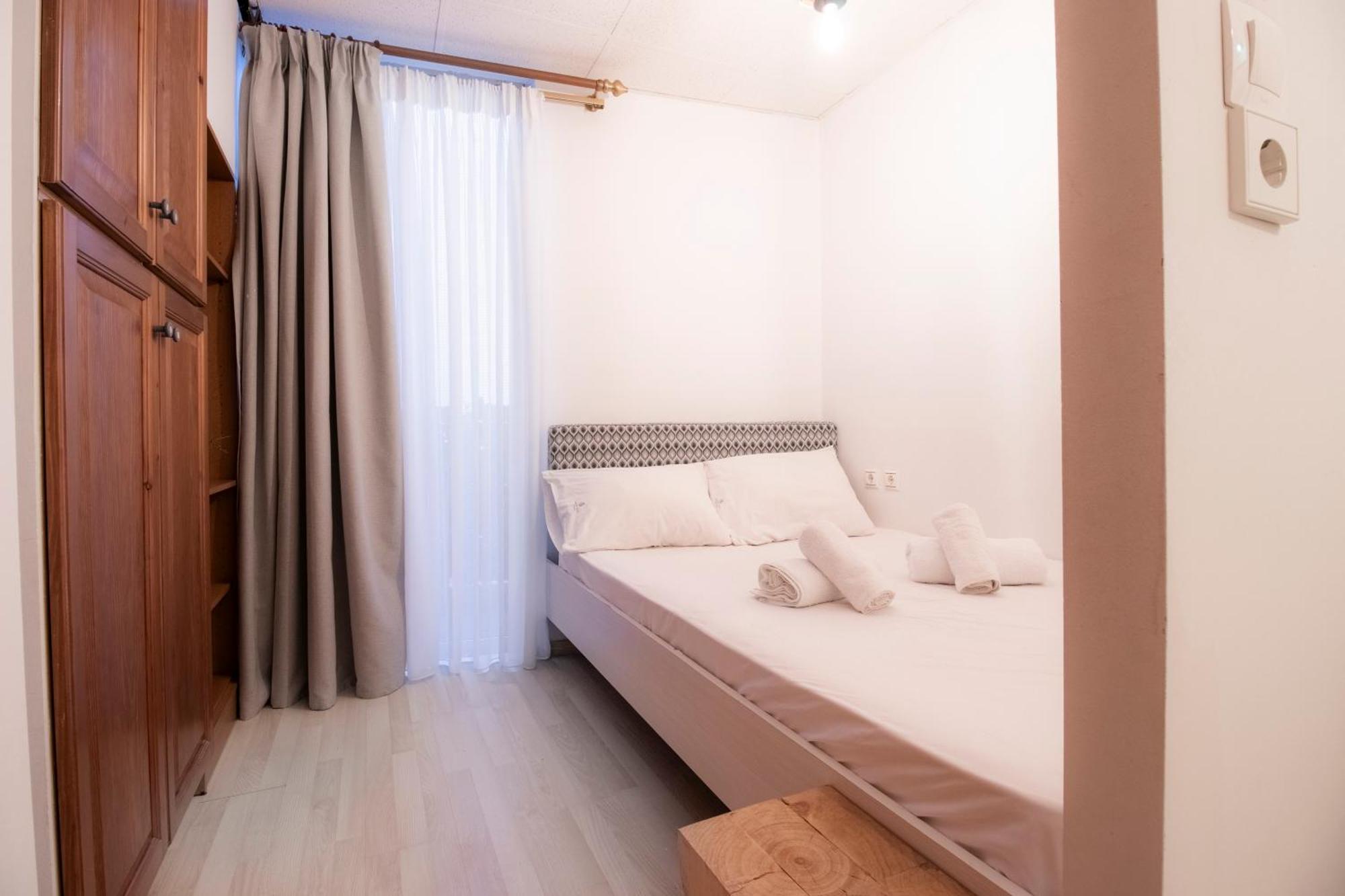 Modern City Apt In The Heart Of Heraklion ภายนอก รูปภาพ